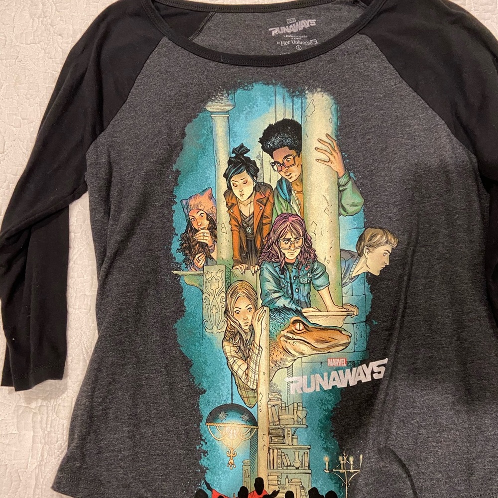 Runaways baseball t